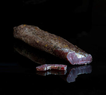 Viande séchée des Landoux en bâton (Au poids 10.5 les 100 Gr entre 85 et 105 Gr)